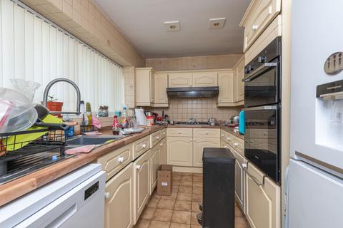 4 bedroom terraced house for sale, Park Drive, Shelley HD8