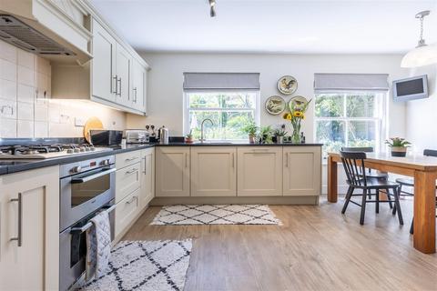 4 bedroom detached house for sale, Ambleside, Epping, Essex
