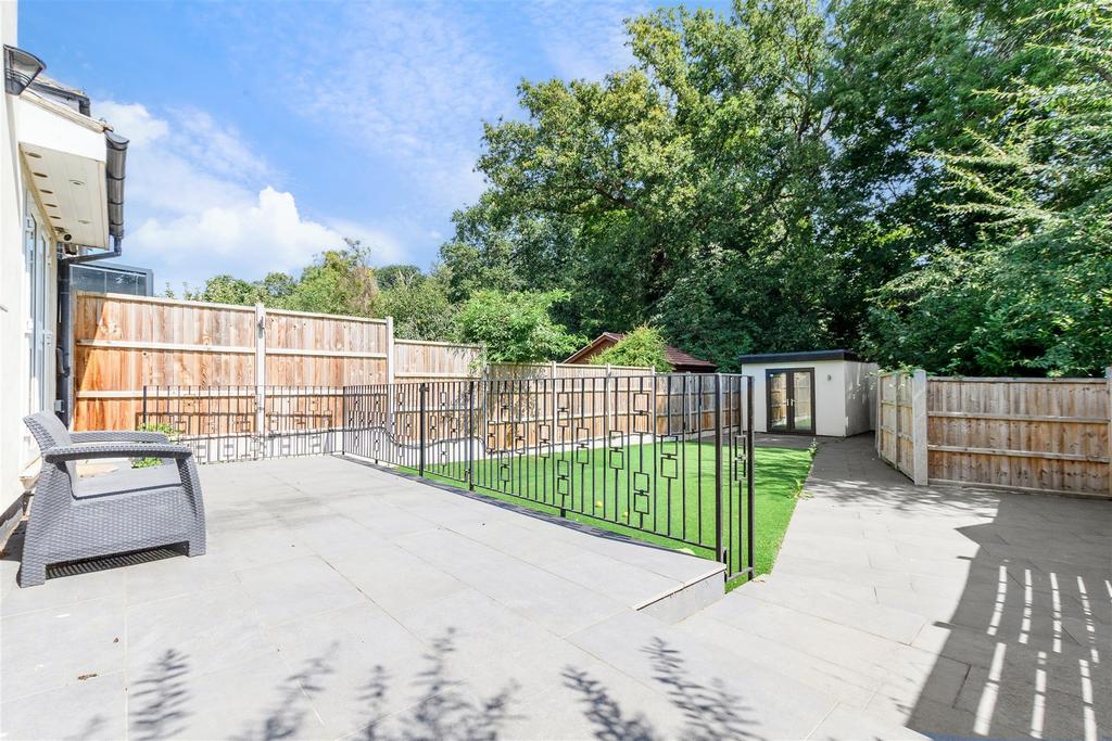 Patio / Decking