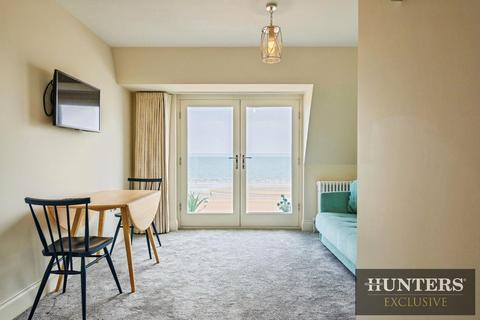 2 bedroom apartment for sale, Ackworth House, The Beach, Filey