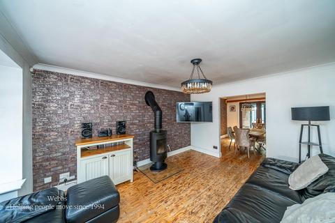 23 Attingham Drive, Cannock, WS11 7YB