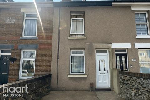 3 bedroom terraced house for sale, Tonbridge Road, Maidstone