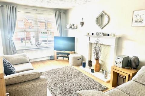97d Badsey Lane, Evesham, WR11 3EY