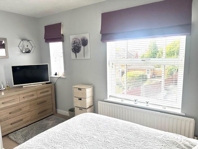 97 D Badsey Lane Bedroom One 2.jpg