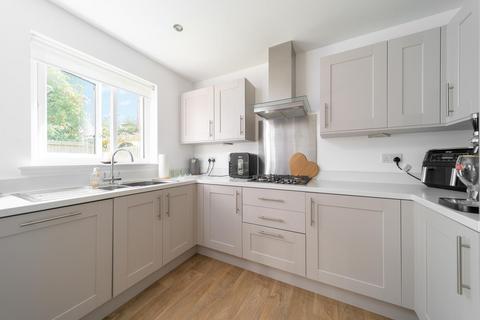 14 Prestney Burn Road, Auchterarder, PH3 1QW
