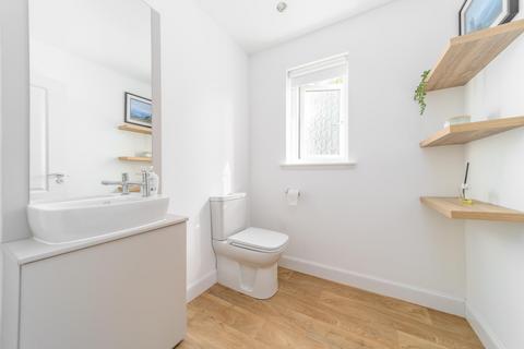 14 Prestney Burn Road, Auchterarder, PH3 1QW