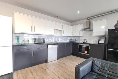 7 bedroom flat share to rent, Threadworks, Threadneedle Street, Huddersfield, HD1 2HF