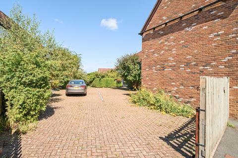 undefined, St. Marys Lane, Tewkesbury, Gloucestershire