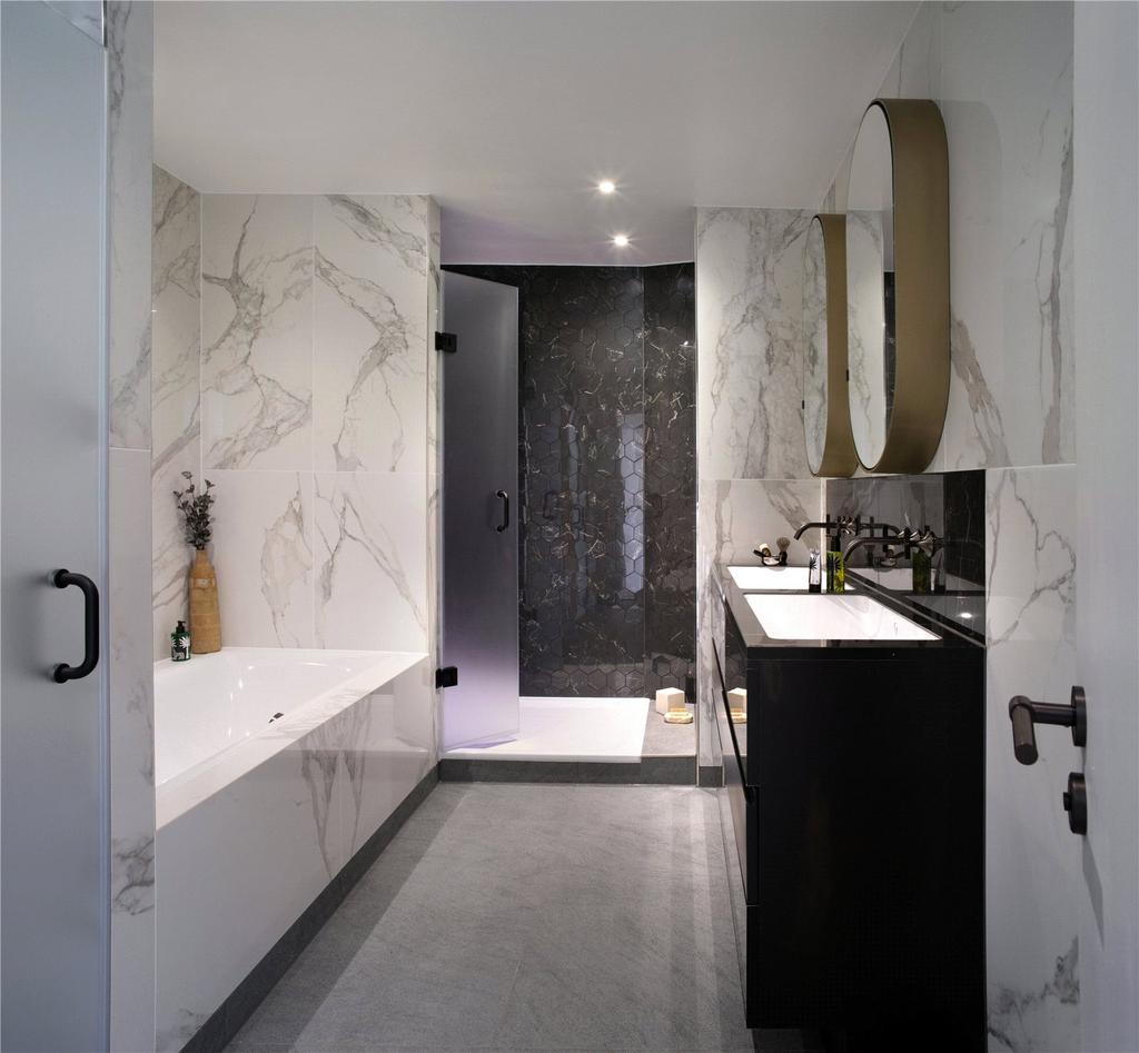 Ensuite