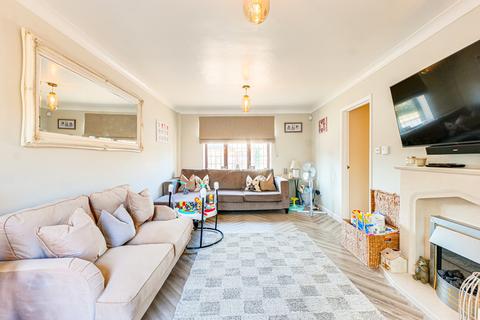 undefined, Green Lane, Leigh-on-sea, SS9