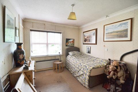 undefined, Winchester