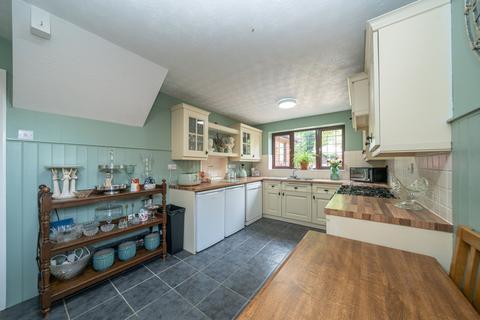 4 bedroom detached house for sale, Copthorne, Luton, LU2