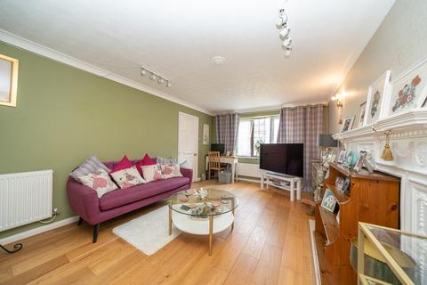 40 Copthorne, Luton, LU2 8RJ