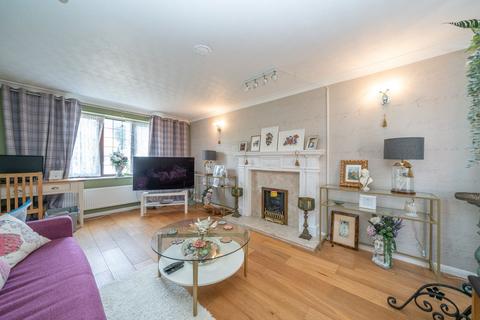 40 Copthorne, Luton, LU2 8RJ