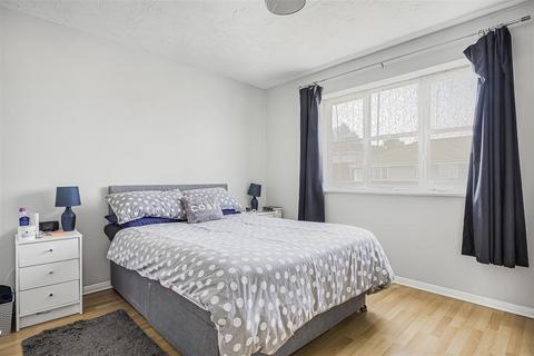 127 Elm Park, Reading, RG30 2HU