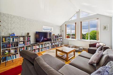 3 bedroom detached house for sale, 21 Pen Y Cae Avenue, Gobowen
