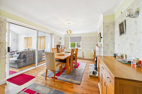 3 bedroom detached house for sale, 21 Pen Y Cae Avenue, Gobowen