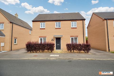 39 Aintree Way, Bourne, PE10 0WG