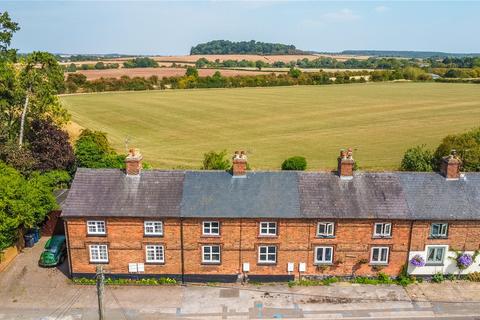 4 bedroom terraced house for sale, Town End Cottages, Plumtree, Nottingham