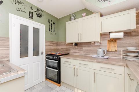 undefined, Buller Road, Chatham, Kent