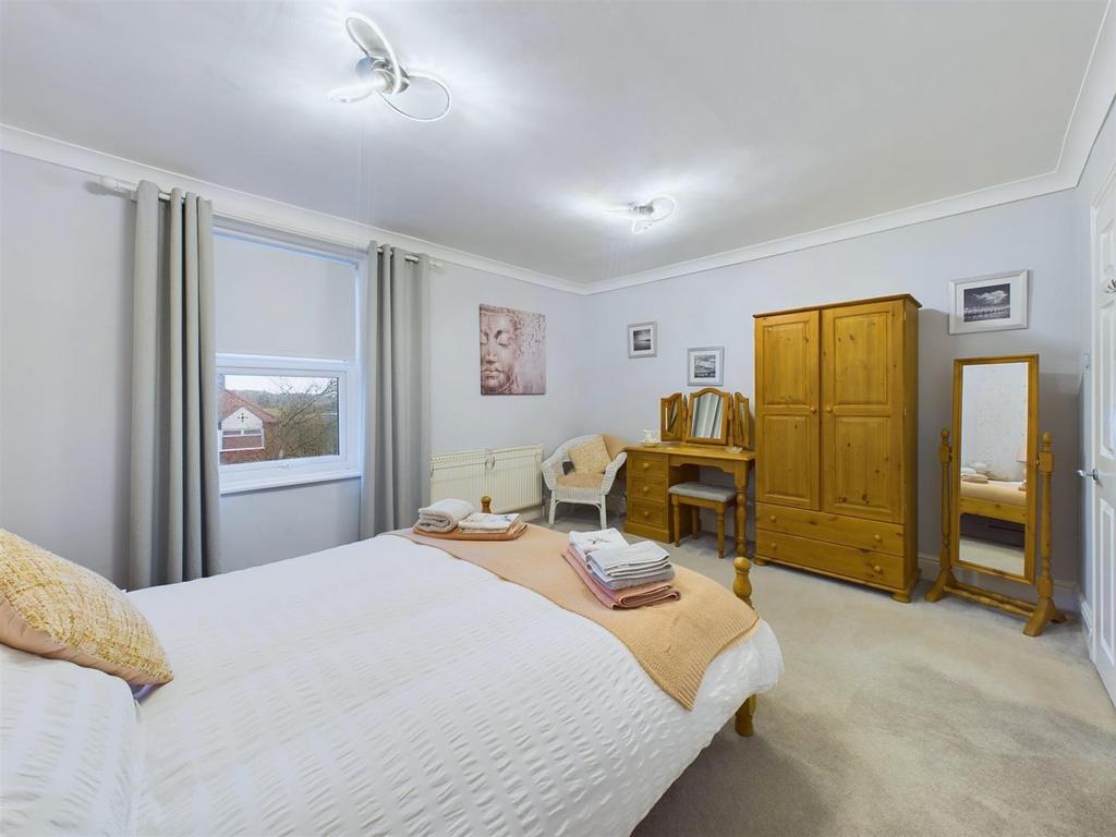 Bedroom: