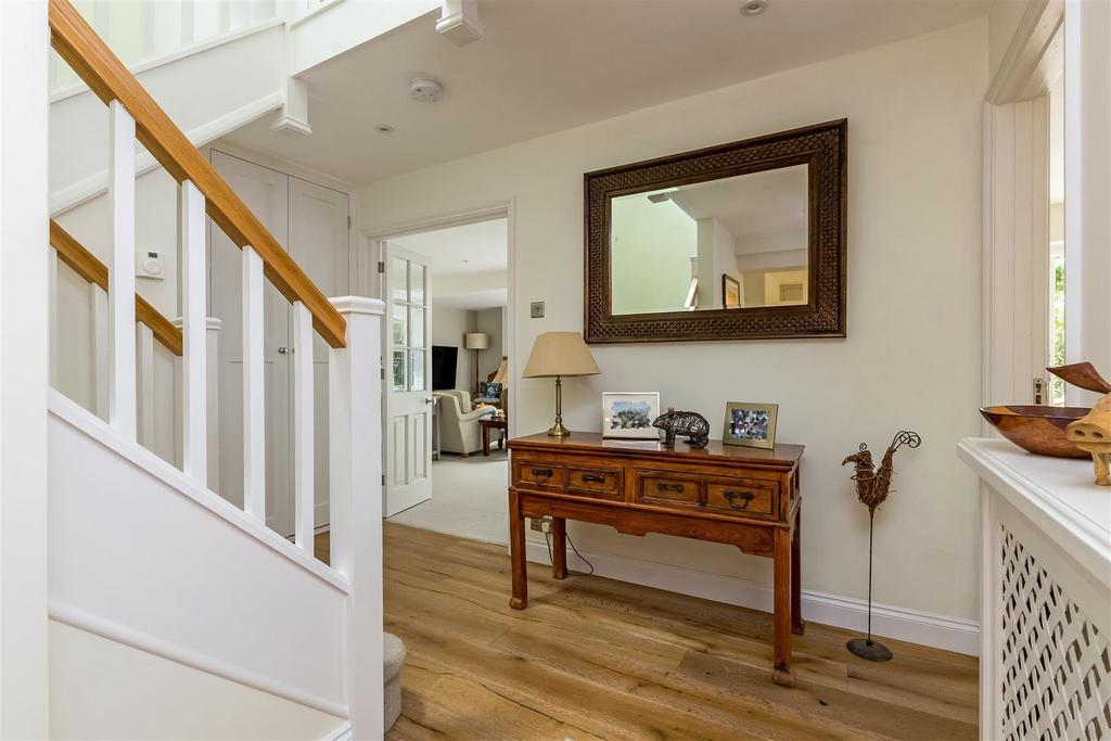 96360 1-Wootton-Road  (20).jpg