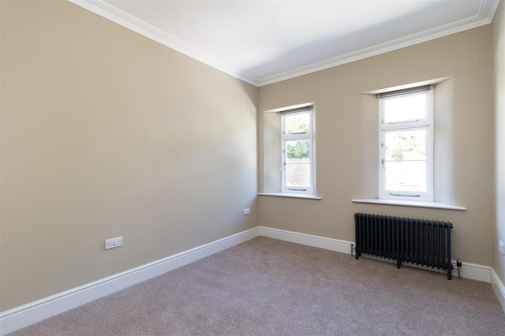 No.8 Spence Willard-4.jpg