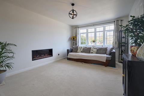 4 bedroom detached house for sale, Grange Drive, Burbage, Hinckley