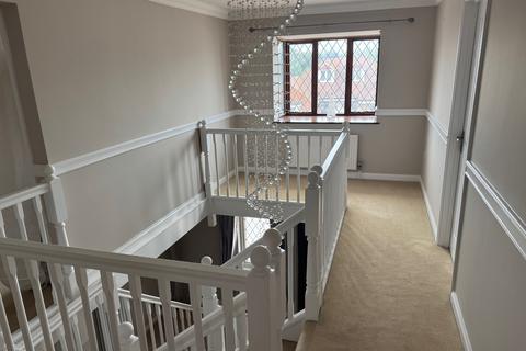 4 bedroom detached house for sale, Second Avenue, Broadstairs CT10