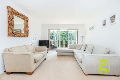 3 bedroom flat for sale, West Cliff Road, Bournemouth BH4