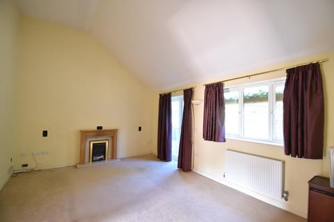 4 bedroom detached house for sale, Ashford Road, Harrietsham, Maidstone, ME17