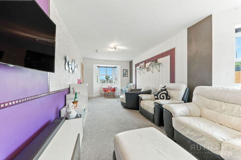 4 bedroom detached house for sale, Mapplewell Road, Castleford WF10