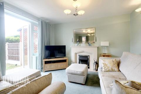 3 bedroom semi-detached house for sale, Tynker Avenue, Beighton
