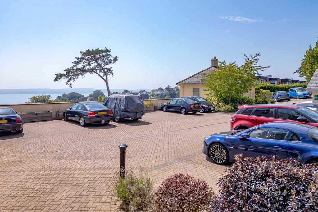 Lyncourt Parking