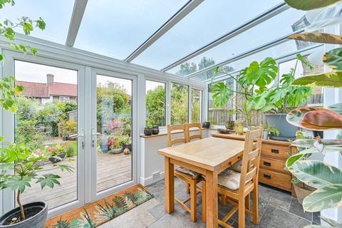 27 Geraint Road, Bromley, BR1 5DU