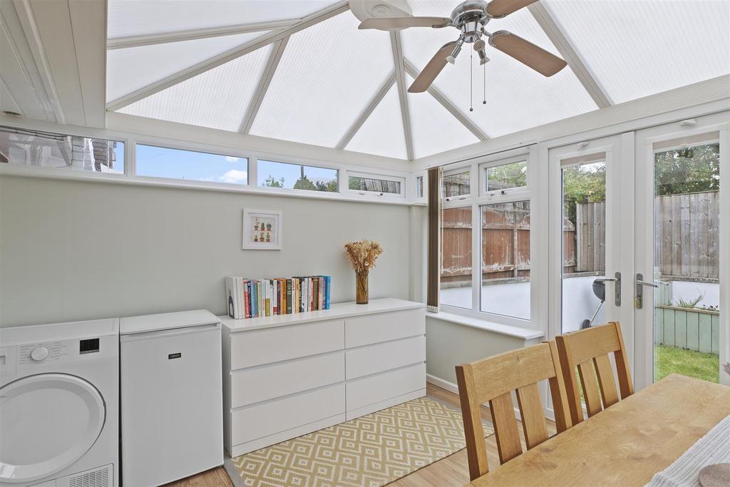 Garden Room 2.jpg
