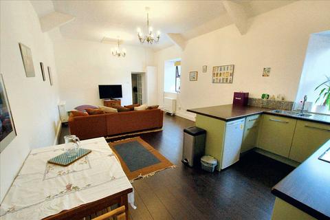undefined, Flat 3, 37 Main Street, Pembroke