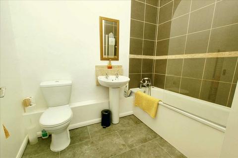 undefined, Flat 3, 37 Main Street, Pembroke