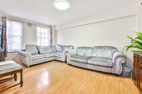 undefined, Edgware Road, Hyde Park Estate, London, W2