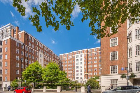 undefined, Edgware Road, Hyde Park Estate, London, W2