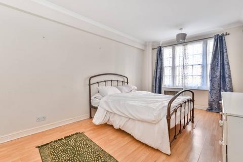 undefined, Edgware Road, Hyde Park Estate, London, W2