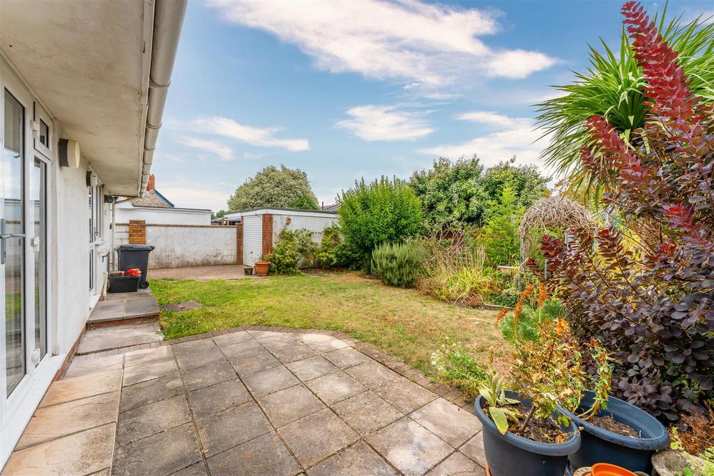 4 Station Road, Yatton, BS49 4 AJ 32 9.jpeg