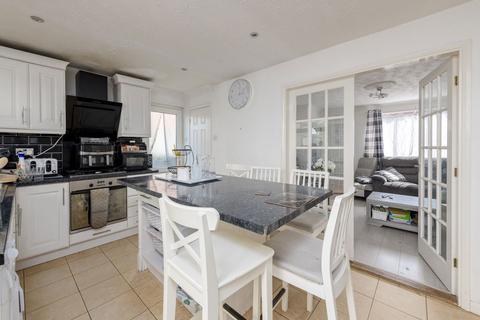 3 bedroom detached house for sale, Birkdale Close, Grantham NG31