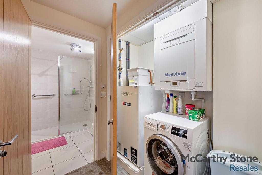 8659247-interior03-800.jpg