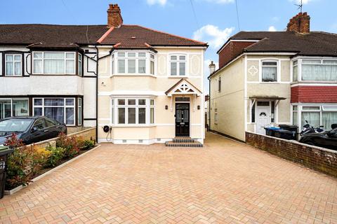 6 Osterley Gardens, Thornton Heath, CR7 8DH