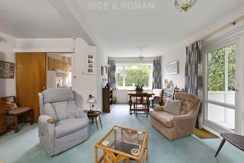 undefined, Copsem Lane, Esher KT10