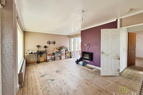 3 bedroom bungalow for sale, Waverley Avenue, Lincoln LN6