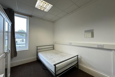 1 bedroom in a house share to rent, Clarkegrove Road, Sheffield S10