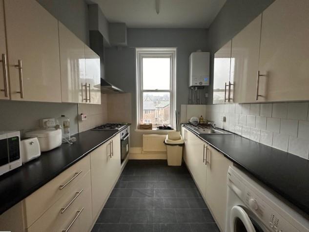 Main kitchen.jpg