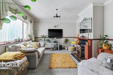 3 bedroom semi-detached house for sale, Campion Road, Ipswich